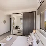 Bay View 5 Villa