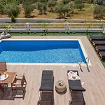 Bay View 5 Villa *
