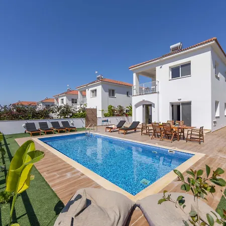 Villa Bay View 5 *