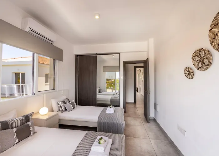 Bay View 5 * Aya Napa