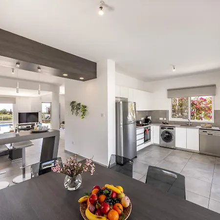 Bay View 5 Ayía Nápa